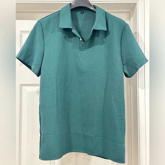 BUNDLE & SAVE: Men's Waffle Knit Polo Trio - Stylish Comfort! - Picture 2 of 3